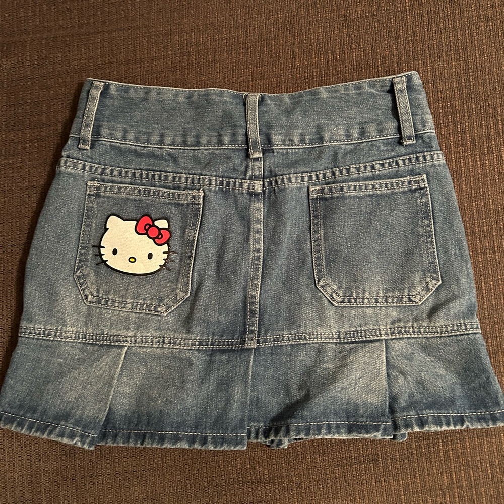 Hello Kitty x SHEIN Denim Skirt